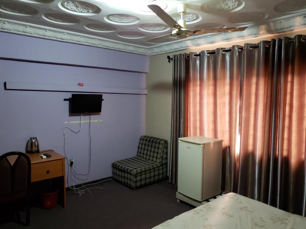 Global Summer Hotel Аккра Екстер'єр фото